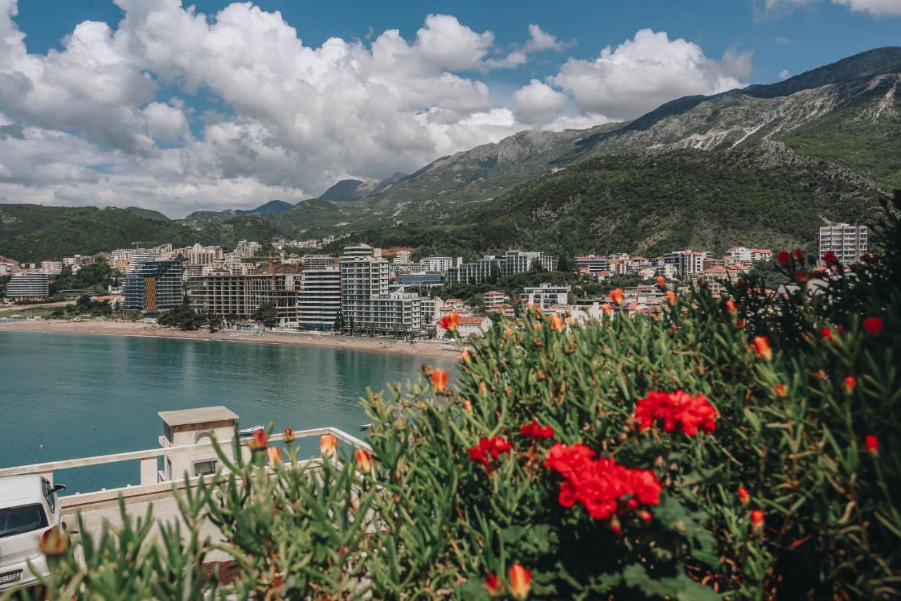 Apartment Near Ponta Nova Of Rafailovici Bečići Dış mekan fotoğraf