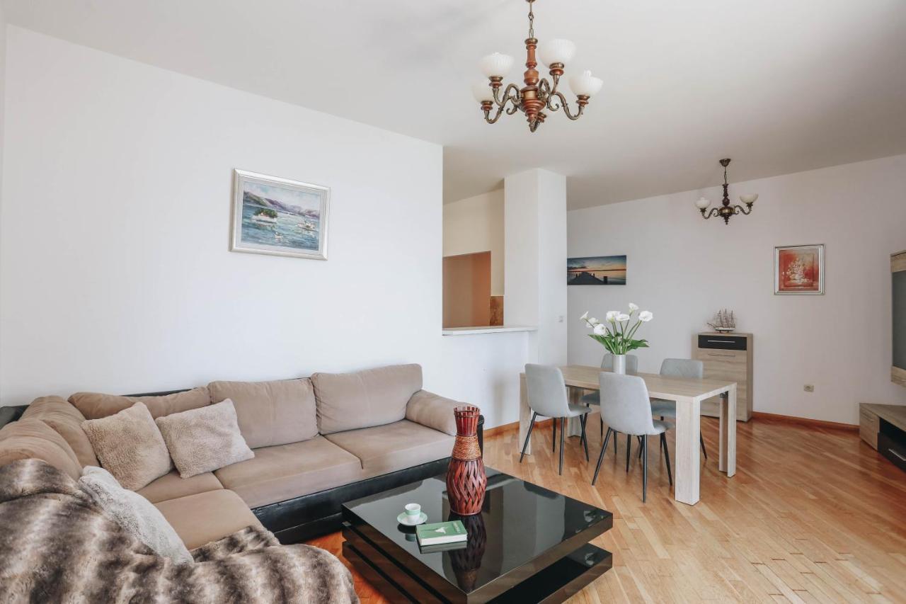 Apartment Near Ponta Nova Of Rafailovici Bečići Dış mekan fotoğraf
