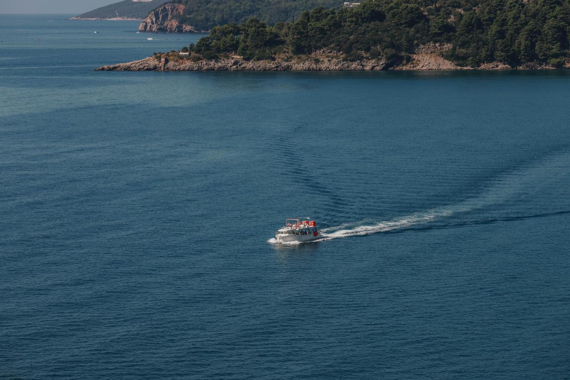 Apartment Near Ponta Nova Of Rafailovici Bečići Dış mekan fotoğraf