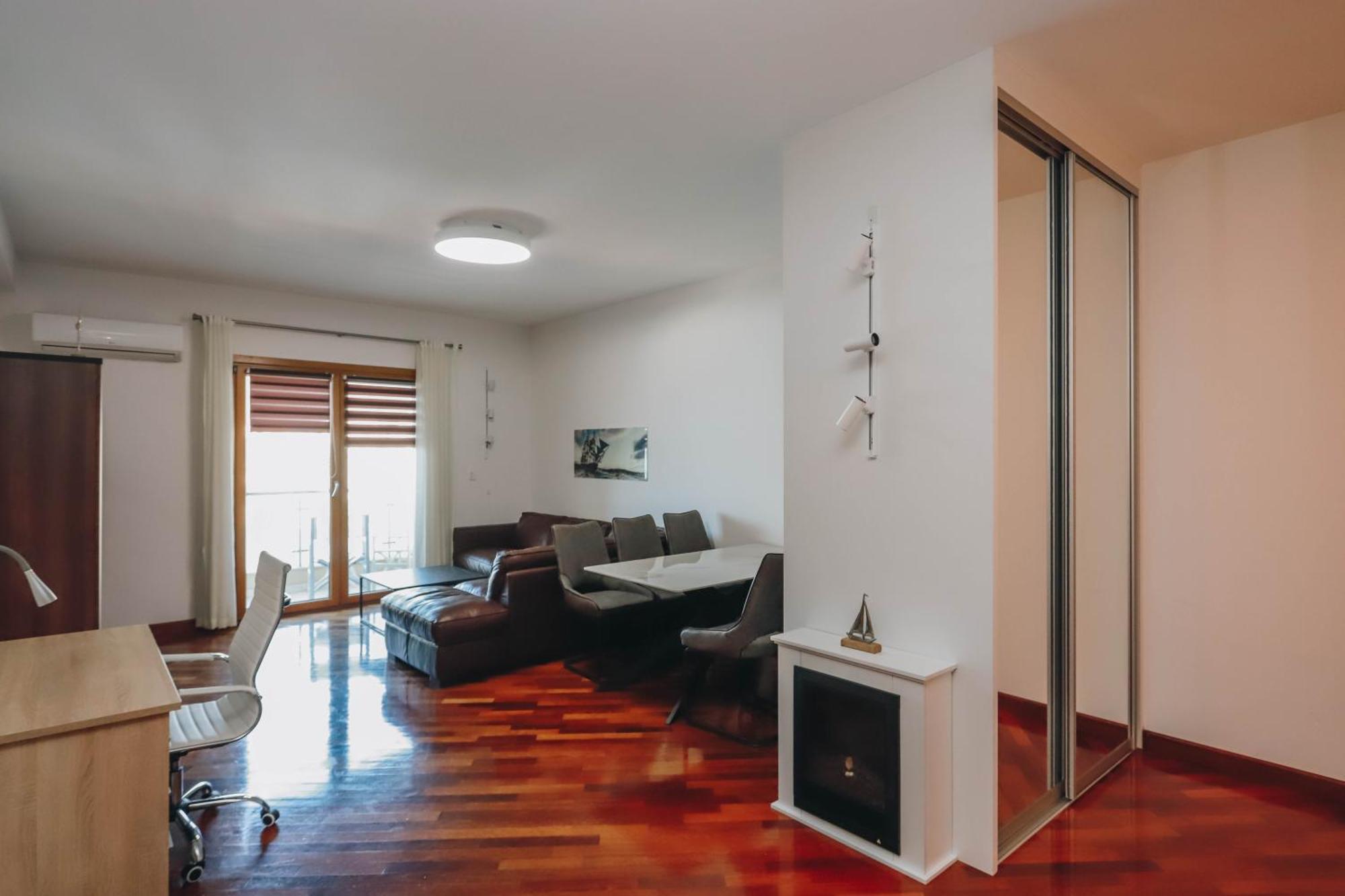 Apartment Near Ponta Nova Of Rafailovici Bečići Dış mekan fotoğraf